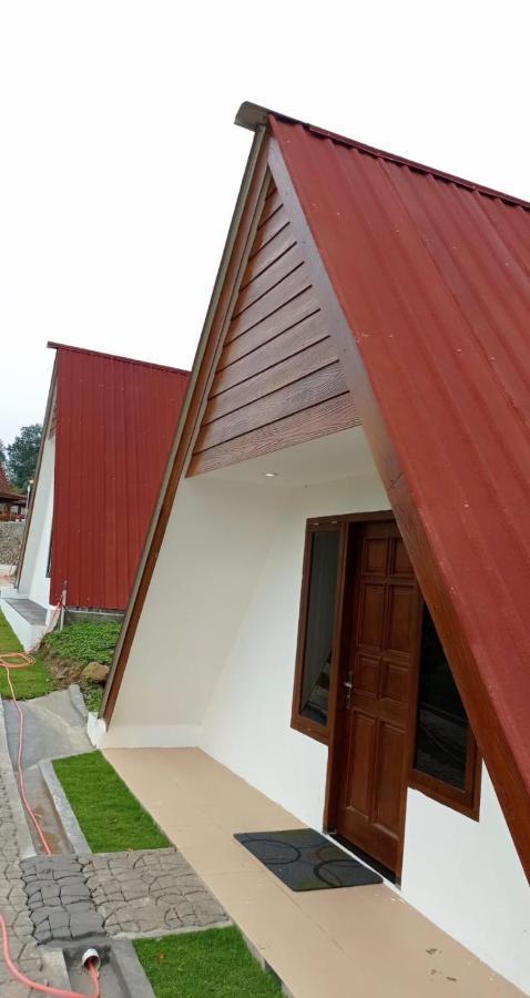 Joglo Kumpul Resort Cangkiran Extérieur photo
